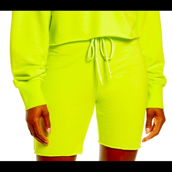 UGG Pants - NWT Ugg Zahara Biker Short